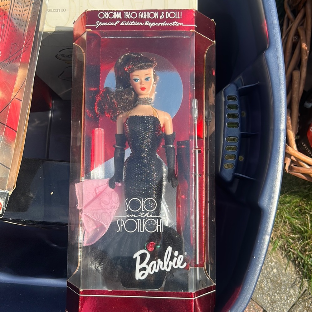 1994 Special Edition Barbie/Original 1960 Brunette Fashion and Doll Reproduction